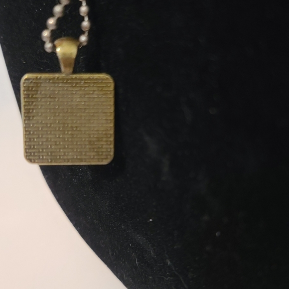 Glow In The Dark Starry Sky Fantasy Pyramid Necklace Fashion Pendant bead chain - Picture 4 of 4